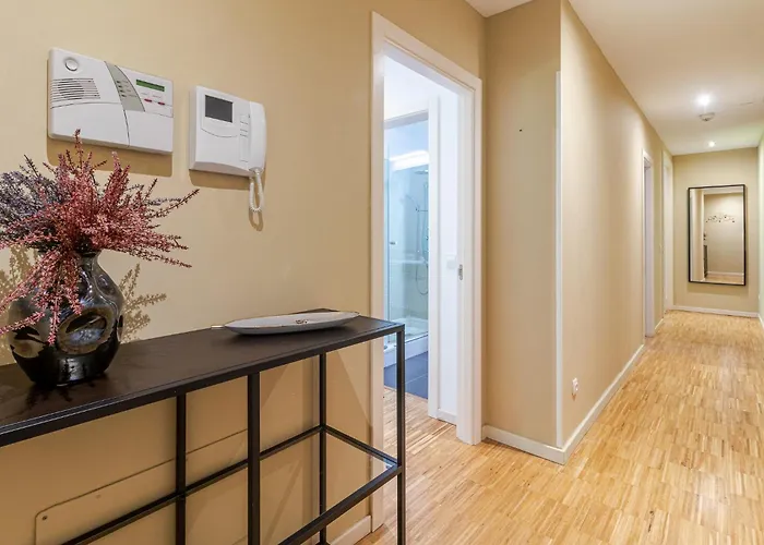 Deluxe W/ Garage Apartamento *