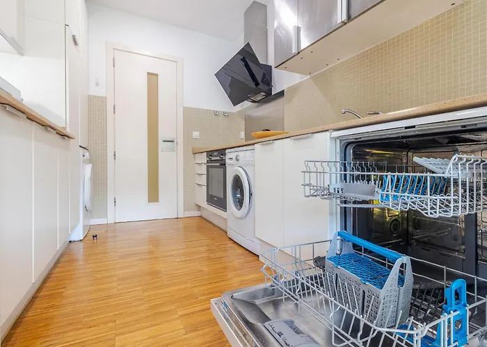 Deluxe W/ Garage Apartmán *